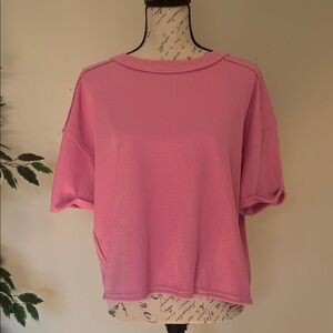 NWT Blu Pepper Vibrant Pink Short Sleeve Top Size Small
